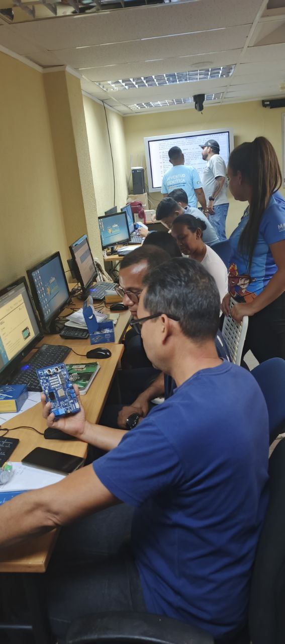 Fundacite Cojedes territorializa enseñanza en robótica con la Agenda Pequeños Ingenieros