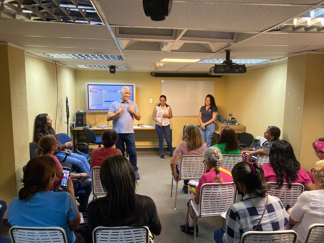 Mujeres cojedeñas participan en taller para la formación de proyectos científicos